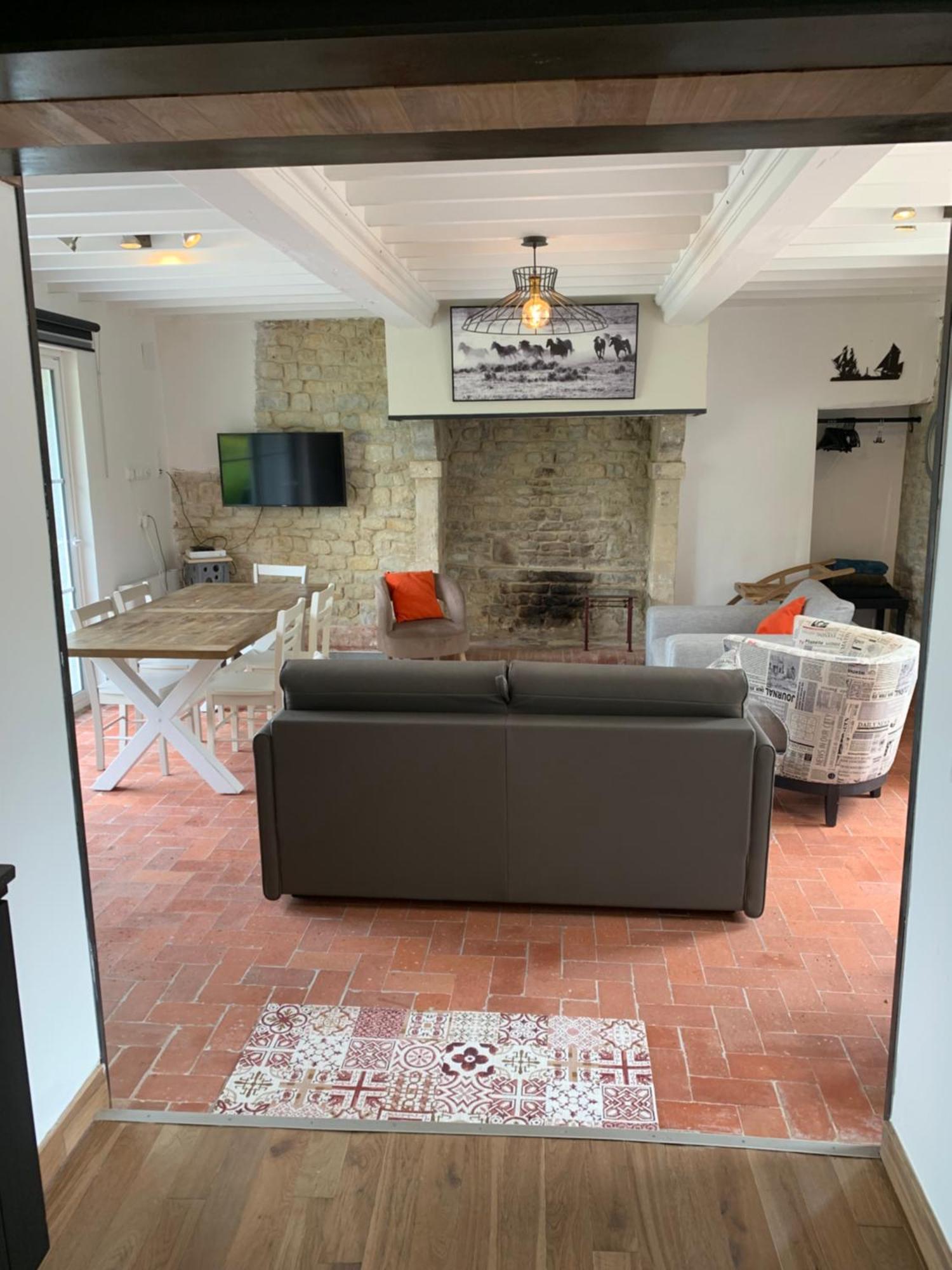 Comfortable House For 6 Guests In Saint-Come-Du-Mont Villa Esterno foto