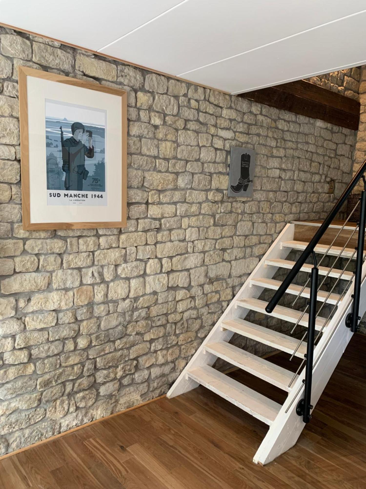 Comfortable House For 6 Guests In Saint-Come-Du-Mont Villa Esterno foto