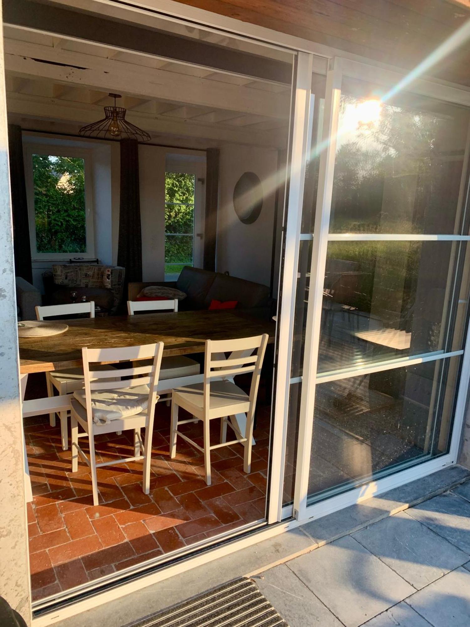 Comfortable House For 6 Guests In Saint-Come-Du-Mont Villa Esterno foto